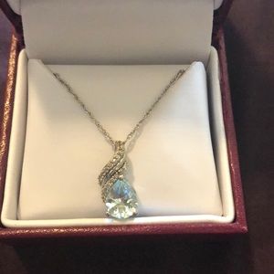❤️SALE❤️NIB Helzberg Diamonds Aquamarine Necklace